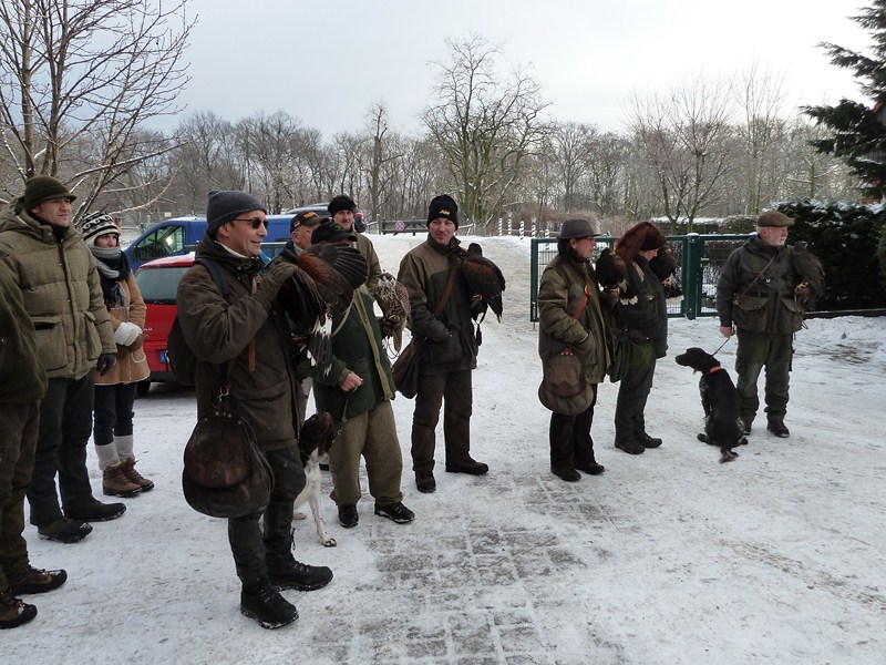 tl_files/03 Berlin/Galerie/Gemeinschaftsbeize Dezember 2012/1 Beizvogelappell.JPG